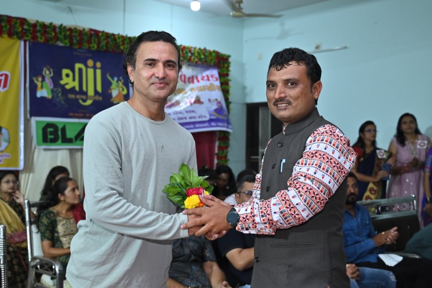 Heartfelt Appreciation Moment at Lakshay Foundation Event